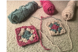 Easy Crochet: First Granny Squares